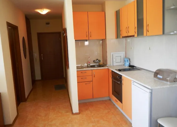 艾丽特3号综合公寓楼公寓之音酒店